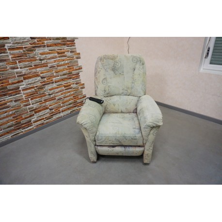 FOTEL GERIATRYCZNY + FUNKCJA POMOCY WSTAWANIA PILOT