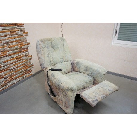 FOTEL GERIATRYCZNY + FUNKCJA POMOCY WSTAWANIA PILOT