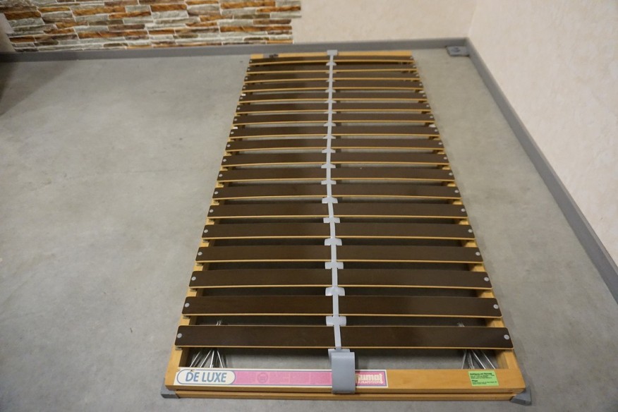 STELAŻ ŁÓŻKA, PRYCZA PODKŁAD MATERAC  100X200