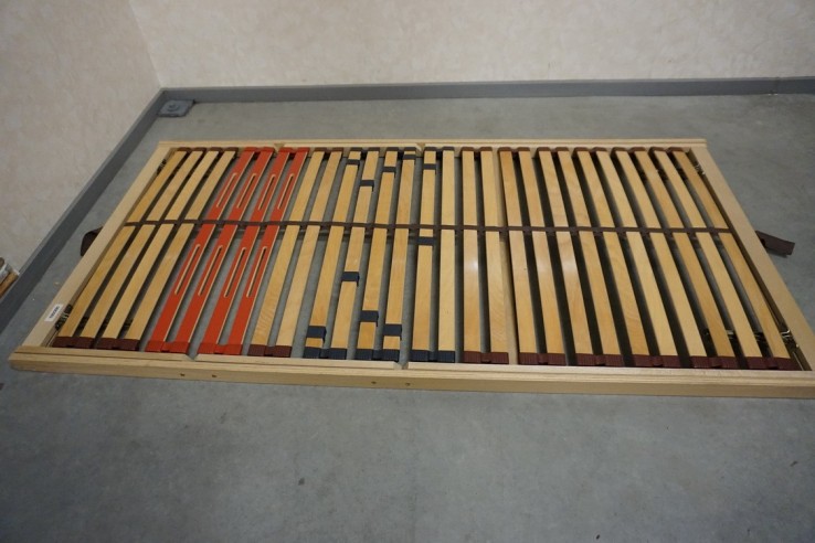 STELAŻ ŁÓŻKA, PRYCZA PODKŁAD MATERAC  100X200