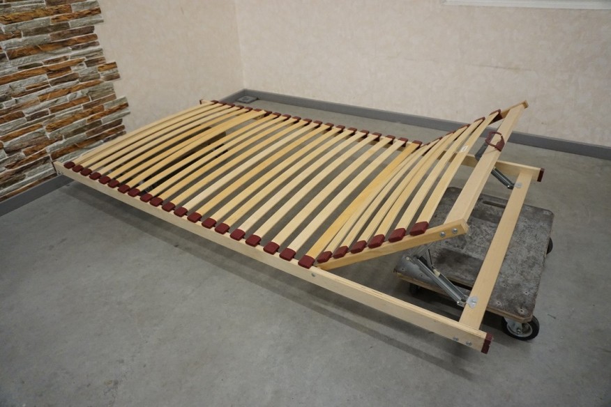 STELAŻ ŁÓŻKA, PRYCZA PODKŁAD MATERAC  100X200