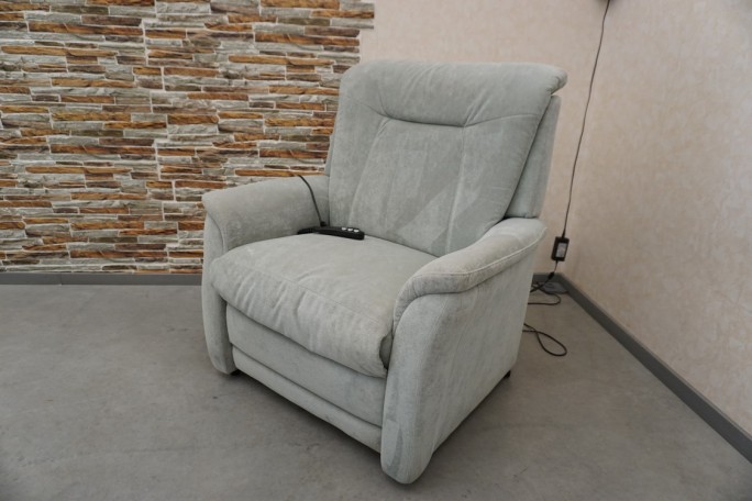 FOTEL ELEKTRYCZNY FUNKCJA POMOCY WSTAWANIA DUŻY...