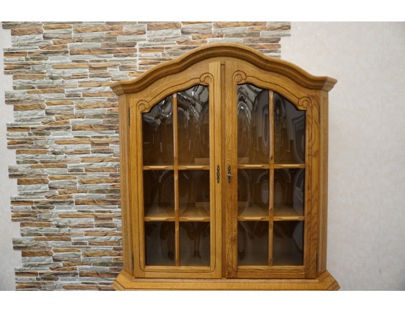 WITRYNA Z KOMODĄ PODŚWIETLANA SZER. 120 CM