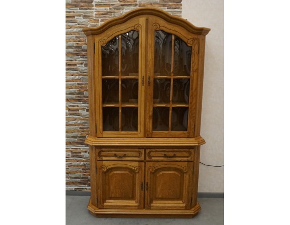 WITRYNA Z KOMODĄ PODŚWIETLANA SZER. 120 CM