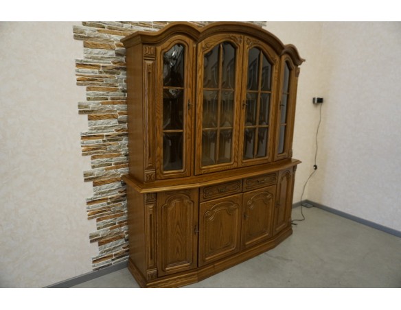 WITRYNA DĘBOWA Z KOMODĄ PODŚWIETLANA SZER. 177 CM