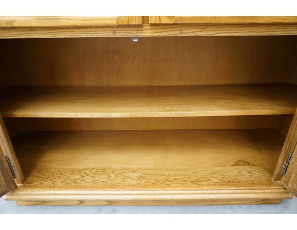 WITRYNA Z KOMODĄ DĘBOWA PODŚWIETLANA SZER. 155 CM