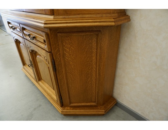 WITRYNA Z KOMODĄ DĘBOWA PODŚWIETLANA SZER. 155 CM