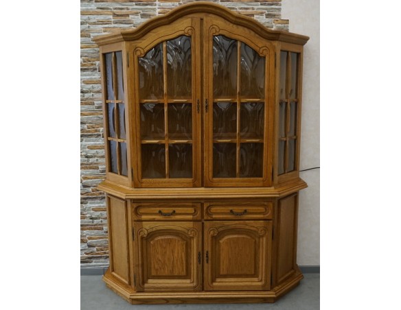 WITRYNA Z KOMODĄ DĘBOWA PODŚWIETLANA SZER. 155 CM