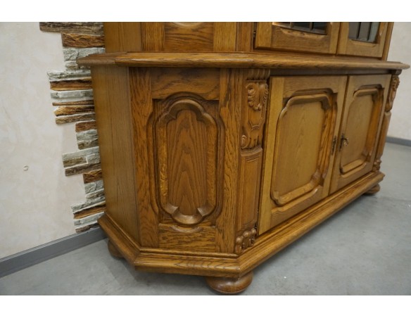 WITRYNA Z KOMODĄ PODŚWIETLANA SZER. 170 CM