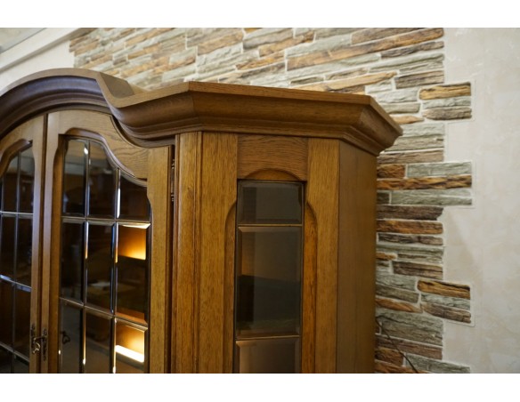 WITRYNA Z KOMODĄ PODŚWIETLANA SZER. 170 CM