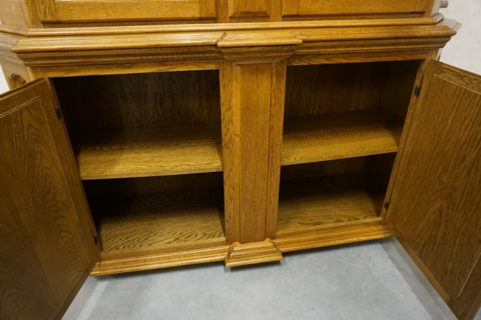 WITRYNA Z KOMODĄ PODŚWIETLANA 4 DRZWIOWA SZER....