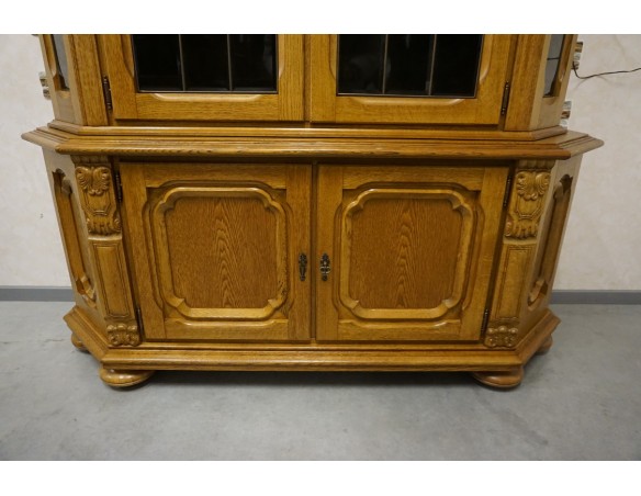 WITRYNA Z KOMODĄ PODŚWIETLANA SZER. 170 CM