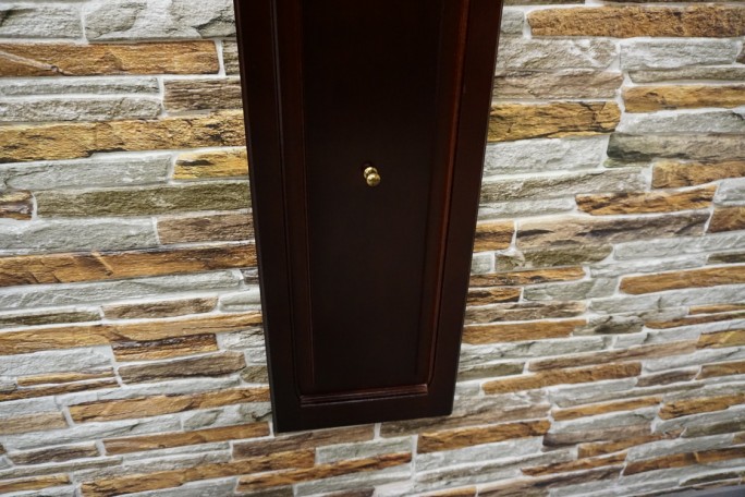 WIESZAK POJEDYNCZY WISZĄCY MAHOŃ