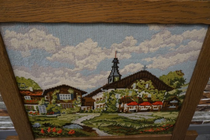 OBRAZEK GOBELIN W DREWNIANEJ RAMIE 70/60