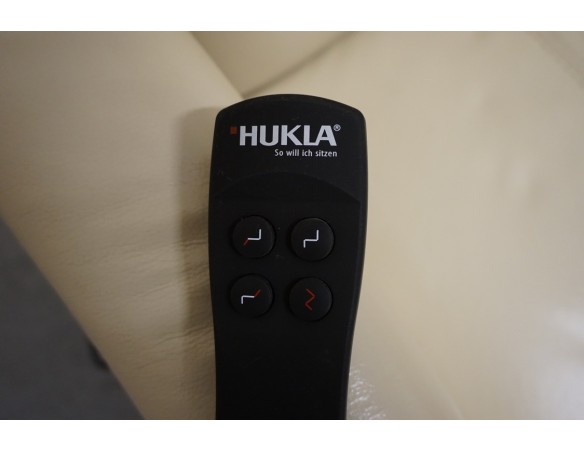 FOTEL ELEKTRYCZNY HUKLA POMOC WSTAWANIA SKÓRA JASNA 3w1