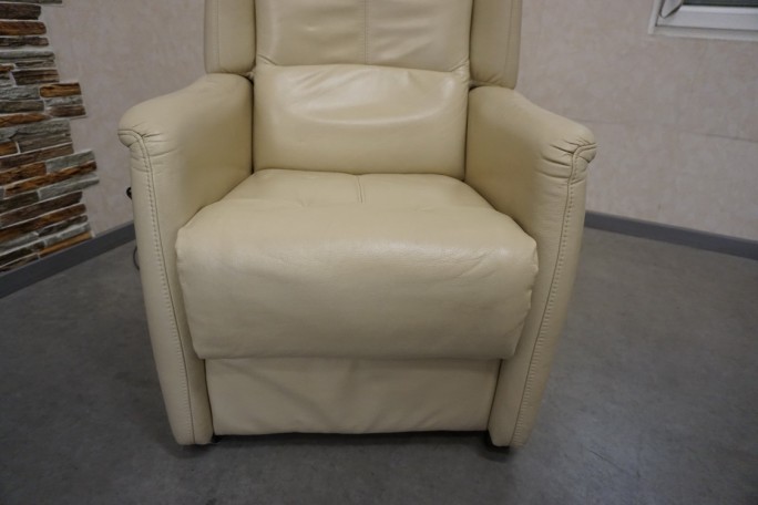 FOTEL ELEKTRYCZNY HUKLA POMOC WSTAWANIA SKÓRA...