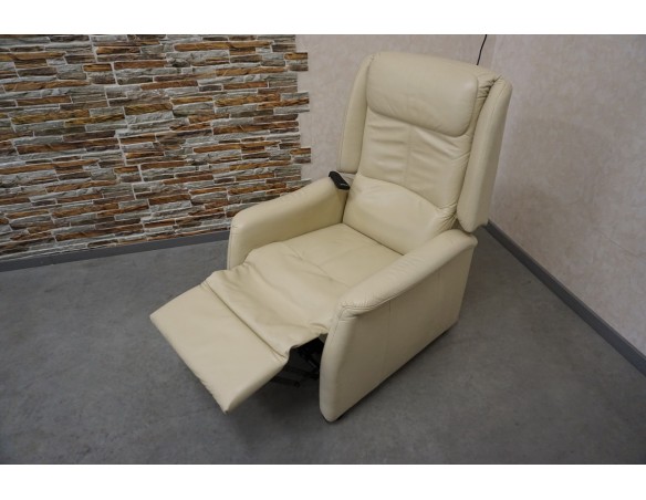 FOTEL ELEKTRYCZNY HUKLA POMOC WSTAWANIA SKÓRA JASNA 3w1