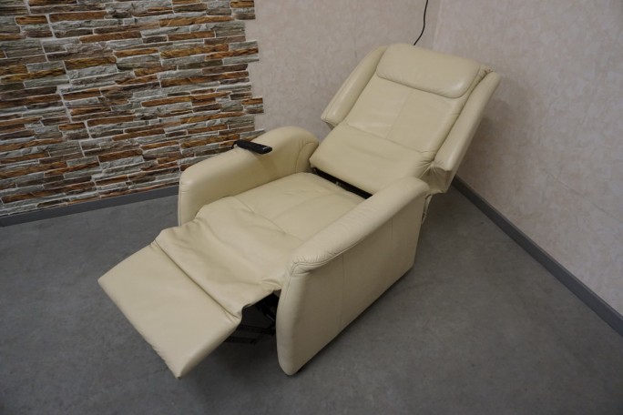 FOTEL ELEKTRYCZNY HUKLA POMOC WSTAWANIA SKÓRA...