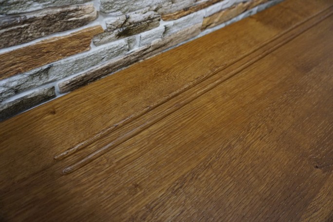 KOMODA DĘBOWA 3 DRZWIOWA LITY DĄB SZER. 199 CM