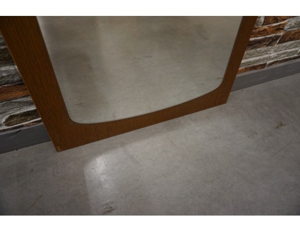 LUSTRO W RAMIE DĘBOWEJ 50x92 CM