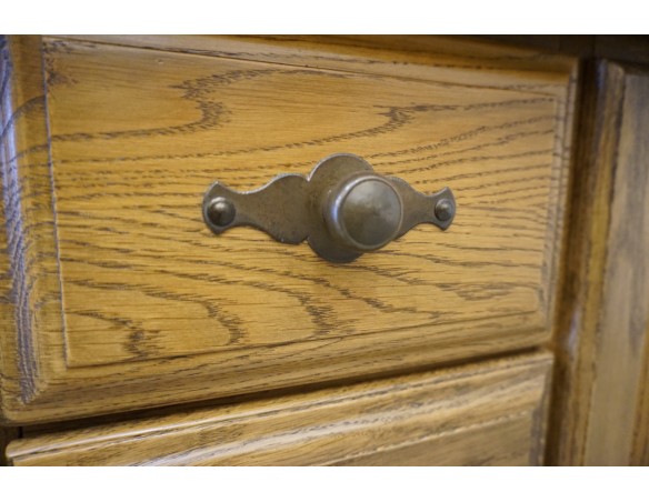 WITYRNA Z KOMODĄ DĘBOWA SZER. 160 CM