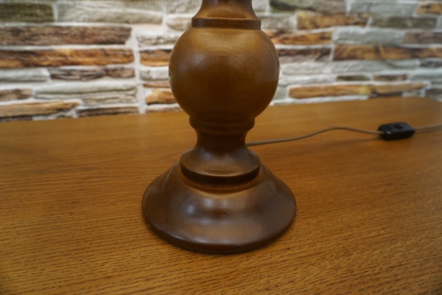 LAMPA ORZECHOWA NABLATOWA STOJĄCA 45/45 CM