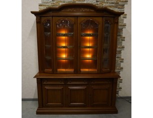 WITRYNA Z KOMODĄ ORZECHOWA PODŚWIETLANA SZER. 169 CM 2