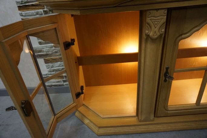 WITRYNKA WISZĄCA JASNY DĄB PODŚWIETLANA SZER....