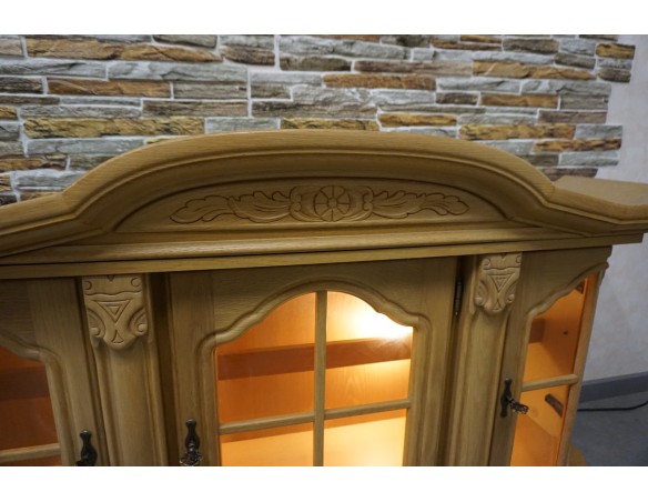 WITRYNKA WISZĄCA JASNY DĄB PODŚWIETLANA SZER. 145 CM