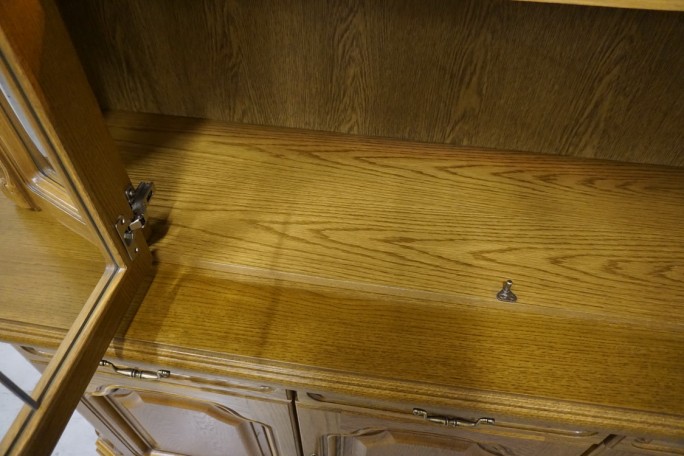 WITRYNA Z KOMODĄ DĘBOWA PODŚWIETLANA 5 DRZWIOWA...