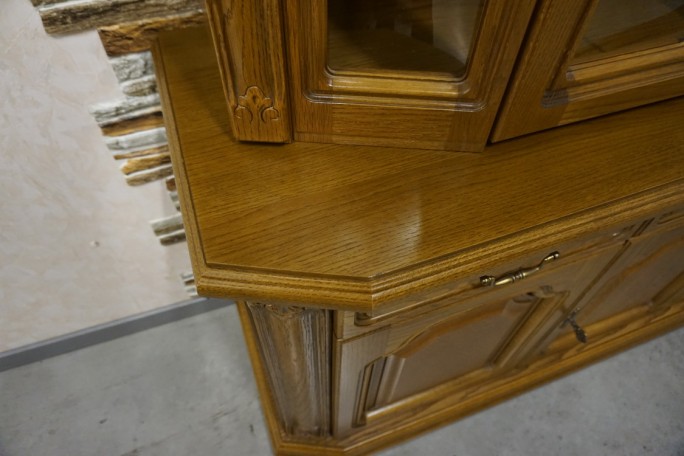 WITRYNA Z KOMODĄ DĘBOWA PODŚWIETLANA 5 DRZWIOWA...