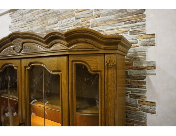 WITRYNA Z KOMODĄ DĘBOWA PODŚWIETLANA 5 DRZWIOWA SZER. 160 CM