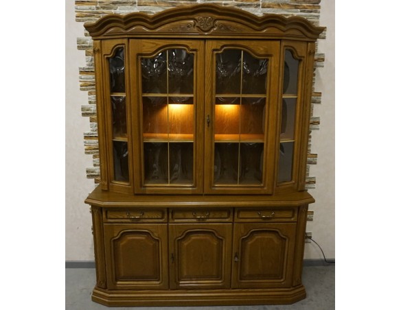 WITRYNA Z KOMODĄ DĘBOWA PODŚWIETLANA 5 DRZWIOWA SZER. 160 CM