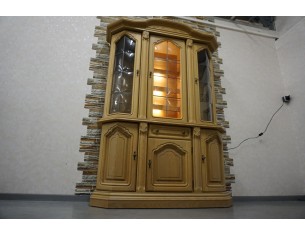 WITRYNA Z KOMODĄ  JASNA PODŚWIETLANA SZER. 140 CM 2