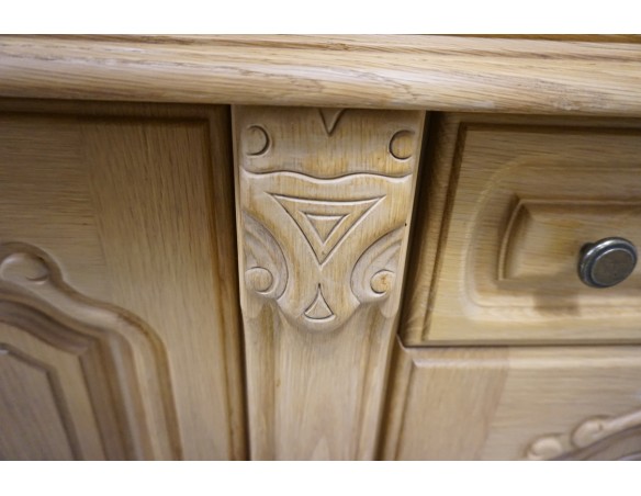 WITRYNA Z KOMODĄ  JASNA PODŚWIETLANA SZER. 140 CM