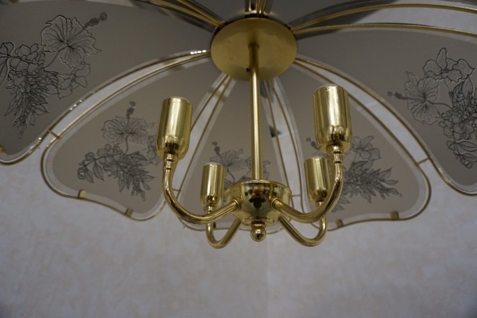 WISZĄCY ŻYRANDOL SZKLANY KLOSZ GWINT E14 55/55 CM