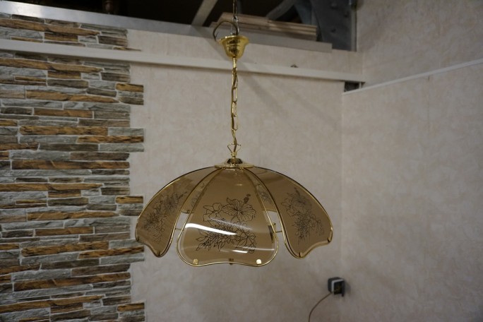 WISZĄCY ŻYRANDOL SZKLANY KLOSZ GWINT E14 55/55 CM