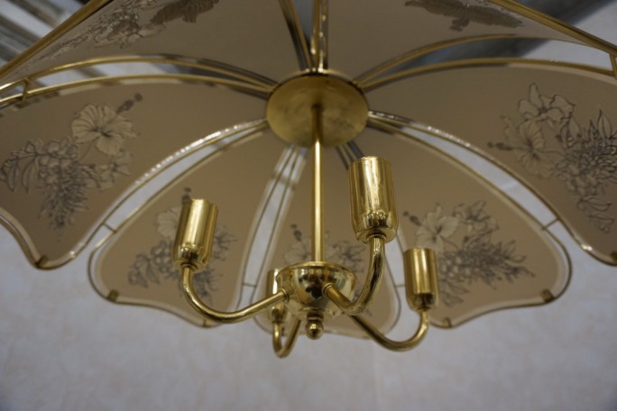 WISZĄCY ŻYRANDOL SZKLANY KLOSZ GWINT E14 55/55 CM