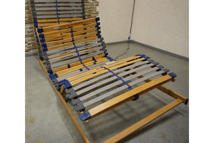 STELAŻ ELEKTRYCZNY 100x200 CM NA PILOTA