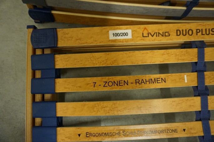 STELAŻ ELEKTRYCZNY 100x200 CM NA PILOTA