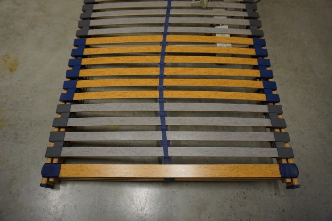 STELAŻ ELEKTRYCZNY 100x200 CM NA PILOTA