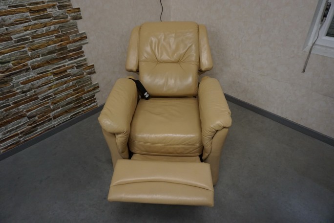 FOTEL ELEKTRYCZNY NA PILOTA SKÓRA NATURALNA...