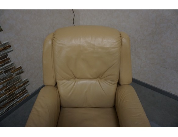 FOTEL ELEKTRYCZNY NA PILOTA SKÓRA NATURALNA POMOC WSTAWANIA 3w1