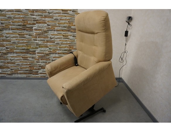 FOTEL ELEKTRYCZNY NA PILOTA Z FUNKCJA POMOCY WSTAWANIA 3w1