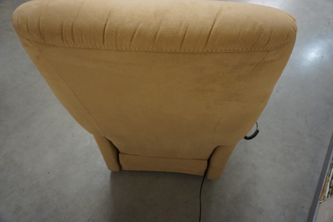 FOTEL ELEKTRYCZNY NA PILOTA Z FUNKCJA POMOCY...