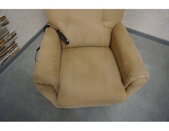 FOTEL ELEKTRYCZNY NA PILOTA Z FUNKCJA POMOCY WSTAWANIA 3w1