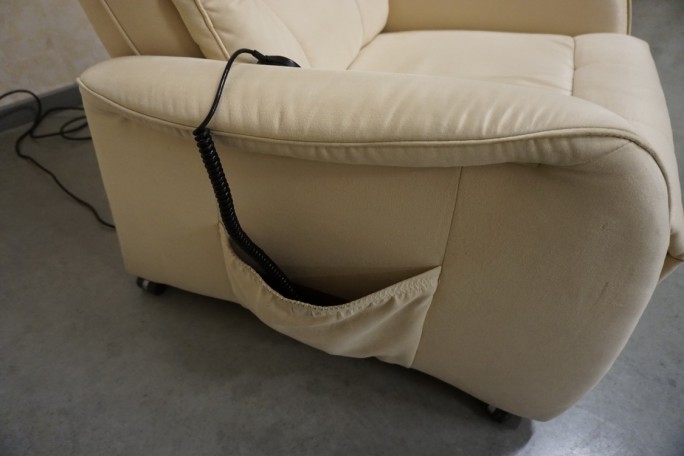 FOTEL ELEKTRYCZNY NA PILOTA HUKLA Z FUNKCJA...