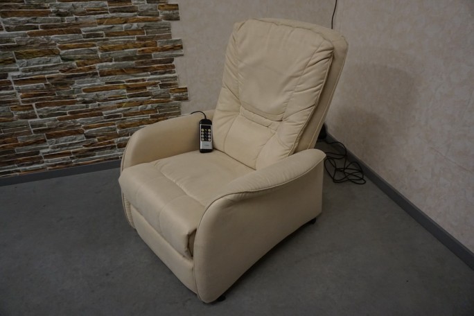 FOTEL ELEKTRYCZNY NA PILOTA HUKLA Z FUNKCJA...
