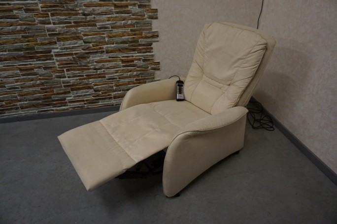 FOTEL ELEKTRYCZNY NA PILOTA HUKLA Z FUNKCJA...