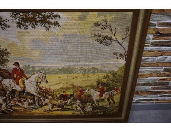 OBRAZ W DREWNIANEJ RAMIE PROSTOKĄTNY GOBELIN SZER. 102 CM